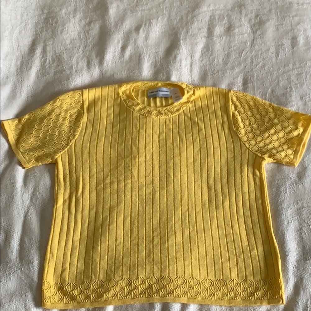 Yellow top